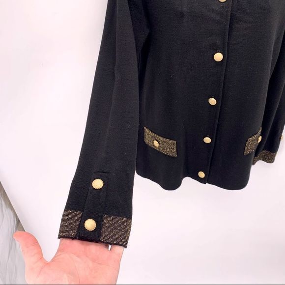VINTAGE Benjamin Bodin Black and Gold Button Down Cardigan Size Small - Picture 5 of 7